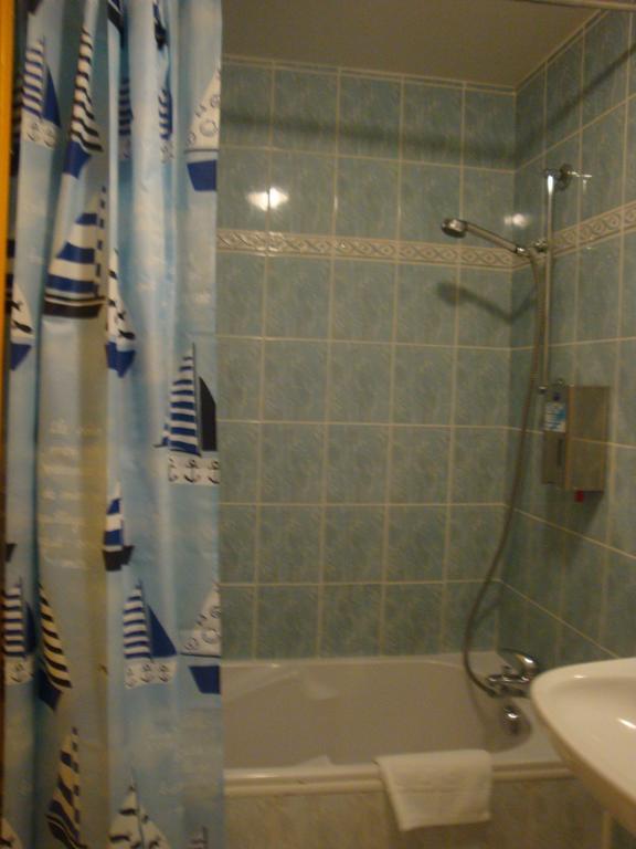 Hotel Le Bilboquet Le Puy-en-Velay Pokoj fotografie